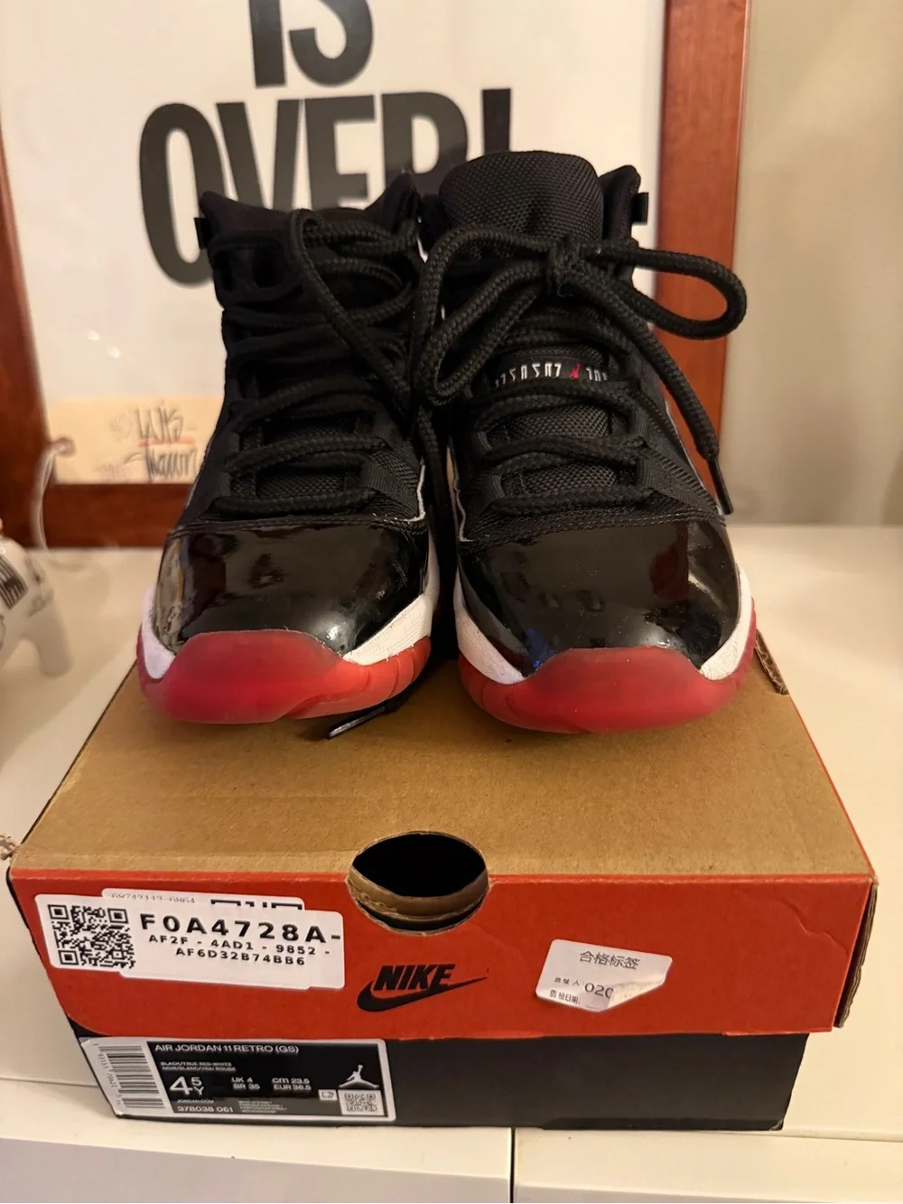 Jordan 11 Bred OG Retro Boys 4.5